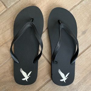 AMERICAN EAGLE SANDALS
